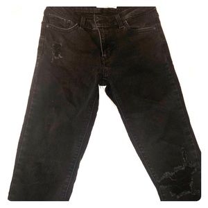Black Levi’s jeans